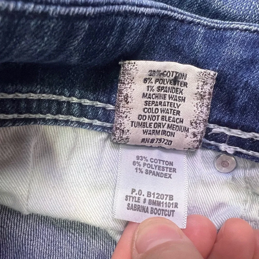 BKE Sabrina Bootcut Jeans Womens 30x28 Blue Distressed Low Rise Thick Stitch Y2K